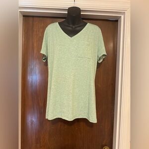 Sunbs Green Vneck Pocket Tshirt - Size XL